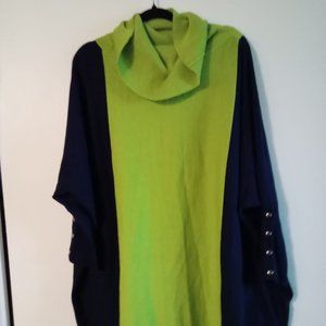 Pretty 4x Addition Elle longer style sweater, in new condition
